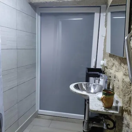 Casa Piedra Miranda. * Vilaboa