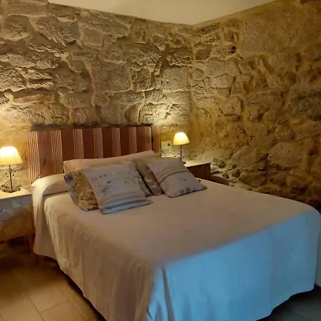 Casa Piedra Miranda. *