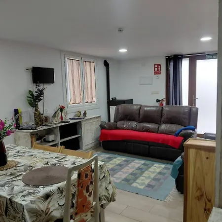 Casa Piedra Miranda. * Vilaboa